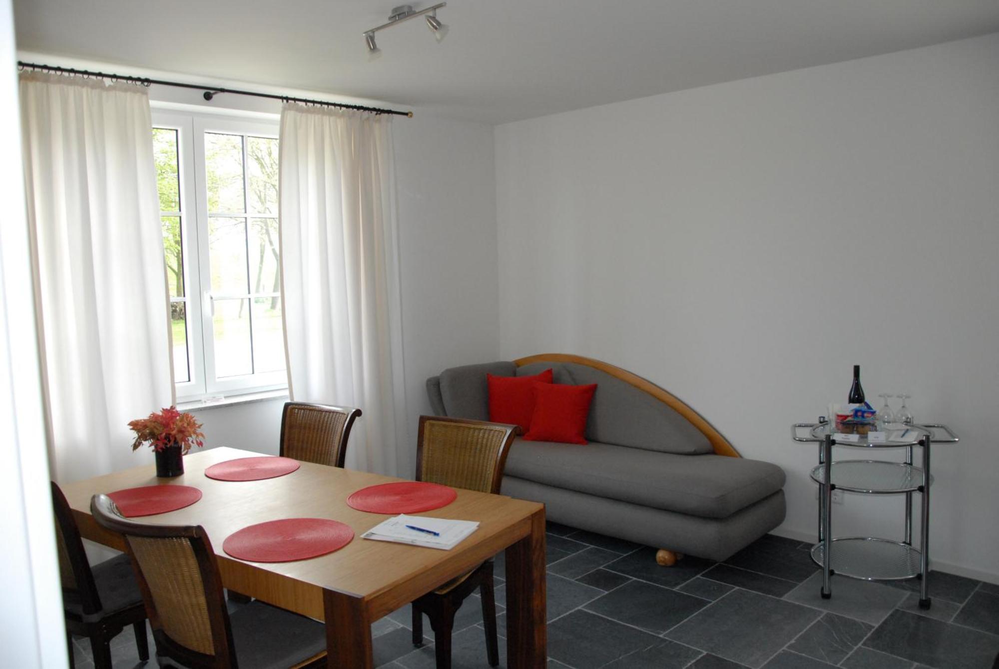 דיסבורג Landhotel Alte Toepferei מראה חיצוני תמונה