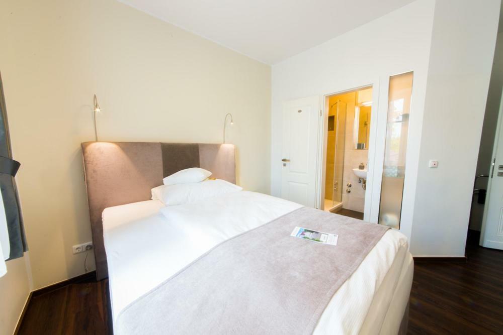 דיסבורג Landhotel Alte Toepferei מראה חיצוני תמונה