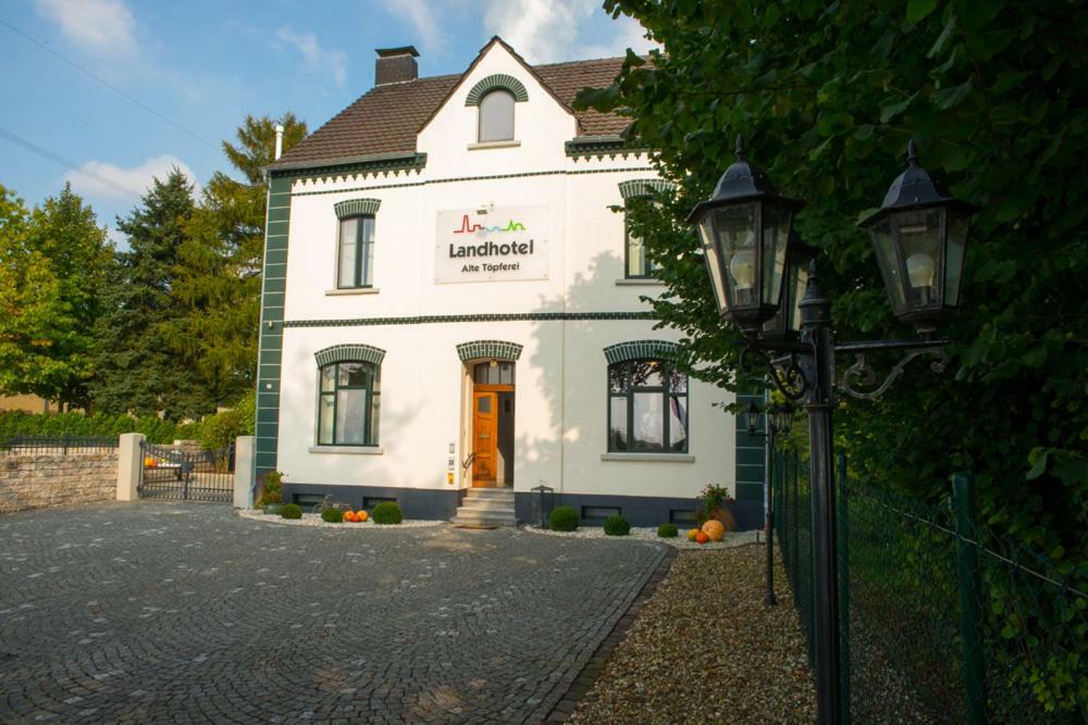 דיסבורג Landhotel Alte Toepferei מראה חיצוני תמונה
