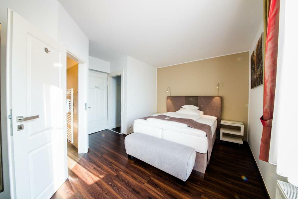 דיסבורג Landhotel Alte Toepferei מראה חיצוני תמונה