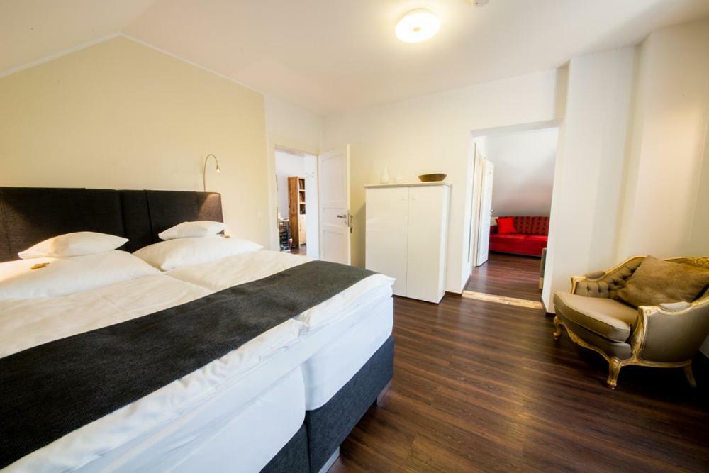 דיסבורג Landhotel Alte Toepferei מראה חיצוני תמונה