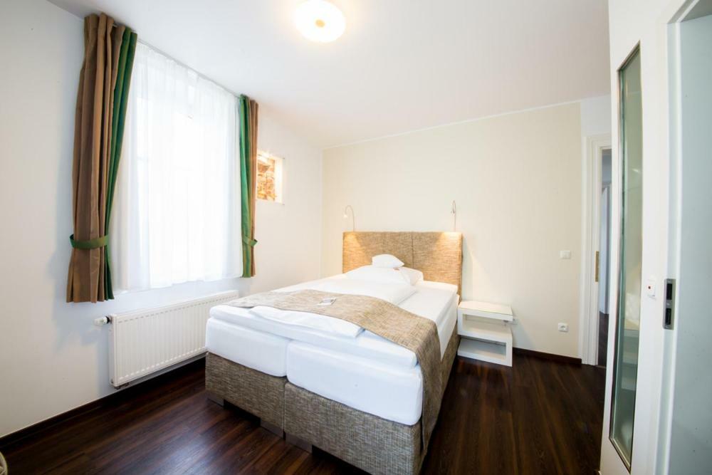 דיסבורג Landhotel Alte Toepferei מראה חיצוני תמונה